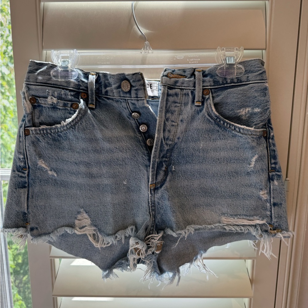 AGOLDE los angeles premium jean shorts size: 26